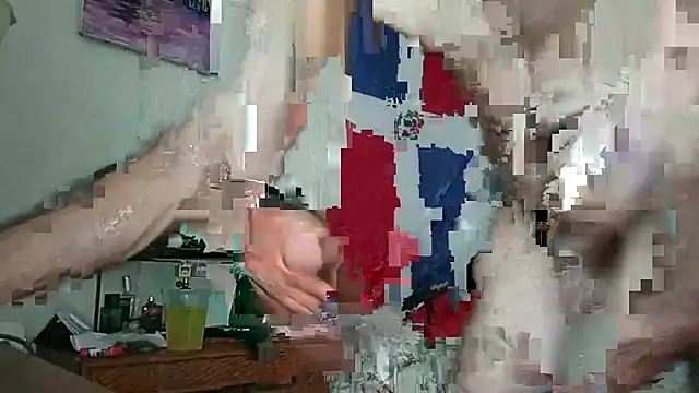 Snapshot of BaByArM81 chatting on October 4, 2025, 8:40 pm BaByArM81 online show from October 4, 2025, 8:40 pm