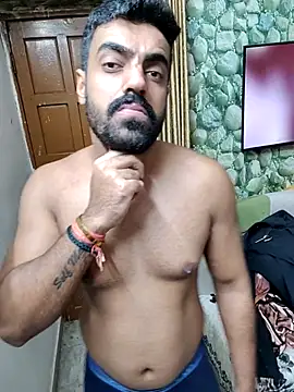 vaibhavchugh38 online show from March 16, 2025, 9:58 pm