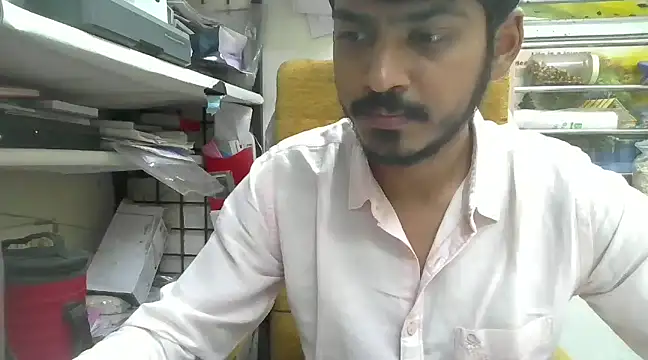 Snapshot of cute_modell chatting on January 13, 2025, 12:13 pm cute modell online show from January 13, 2025, 12:13 pm