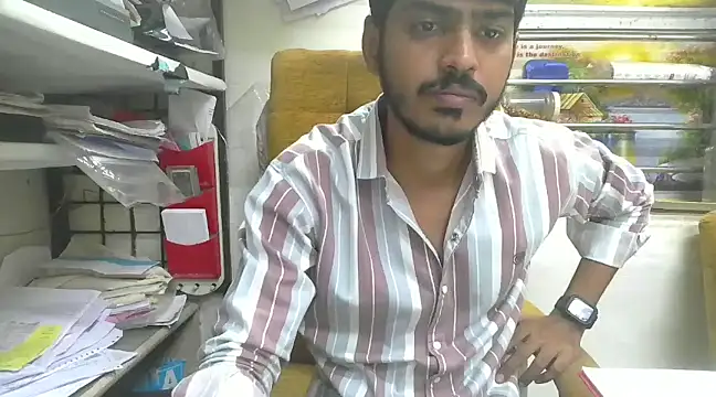 Snapshot of cute_modell chatting on February 7, 2025, 10:50 am cute modell online show from February 7, 2025, 10:50 am