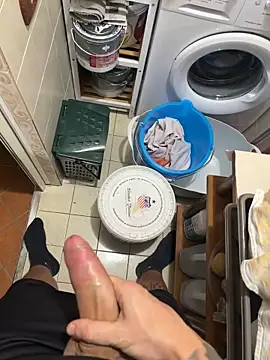 Snapshot of Vincenzosjabcbj chatting on October 17, 2025, 1:42 am Vincenzosjabcbj online show from October 17, 2025, 1:42 am