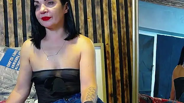 Snapshot of Tory_Lovi chatting on March 9, 2025, 6:43 pm Tory Lovi online show from March 9, 2025, 6:43 pm