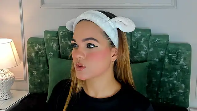 Snapshot of rutila_ford chatting on February 18, 2025, 10:16 am rutila ford online show from February 18, 2025, 10:16 am