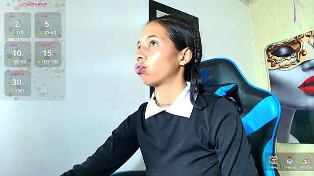 Snapshot of Miss_sparkle00 chatting on September 14, 2025, 4:44 am Miss sparkle00 online show from September 14, 2025, 4:44 am