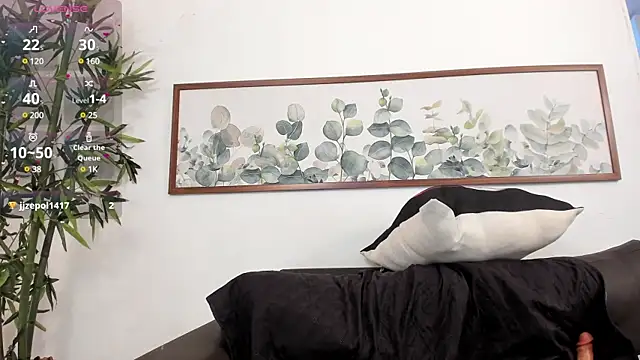 Snapshot of NicolettaLima chatting on March 18, 2025, 11:42 pm NicolettaLima online show from March 18, 2025, 11:42 pm