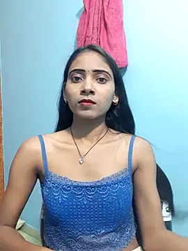 Snapshot of Divya-2007 chatting on February 14, 2025, 11:53 am Divya-2007 online show from February 14, 2025, 11:53 am