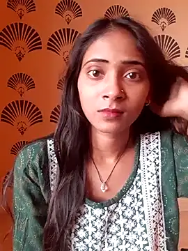 Snapshot of Divya-2007 chatting on February 21, 2025, 3:12 am Divya-2007 online show from February 21, 2025, 3:12 am