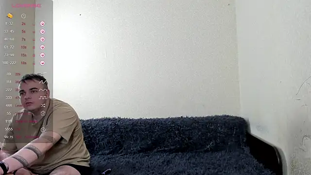 Snapshot of Browni_Kiss chatting on March 16, 2025, 10:31 pm Browni Kiss online show from March 16, 2025, 10:31 pm