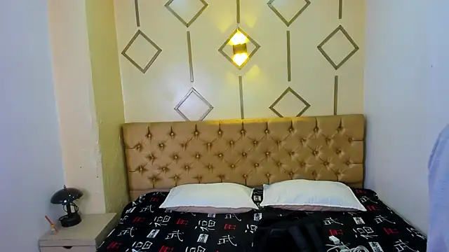 Snapshot of dalmonn_lennoxx chatting on March 19, 2025, 7:38 pm dalmonn lennoxx online show from March 19, 2025, 7:38 pm