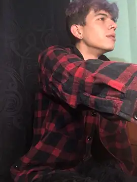 Snapshot of Mickey_Magic chatting on January 18, 2025, 9:45 am Mickey Magic online show from January 18, 2025, 9:45 am