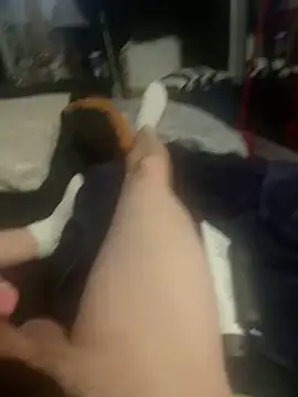 Snapshot of biggzee6 chatting on February 3, 2025, 7:40 am biggzee6 online show from February 3, 2025, 7:40 am