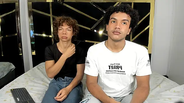 Snapshot of DanteAndKyle chatting on February 6, 2025, 12:48 pm DanteAndKyle online show from February 6, 2025, 12:48 pm