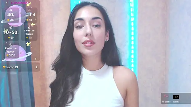 Lovelllyy online show from October 22, 2025, 10:59 am
