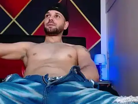 Cristian white online show from March 13, 2025, 10:43 pm