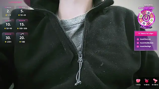 Snapshot of Prolapse_Pig chatting on March 9, 2025, 7:23 am Prolapse Pig online show from March 9, 2025, 7:23 am