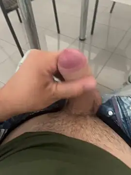 Snapshot of Greeneyes0820 chatting on September 13, 2025, 10:26 am Greeneyes0820 online show from September 13, 2025, 10:26 am