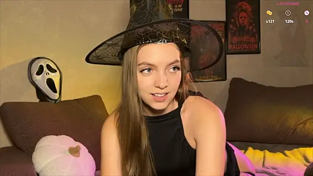 Snapshot of annylovely chatting on October 24, 2025, 5:42 pm annylovely online show from October 24, 2025, 5:42 pm