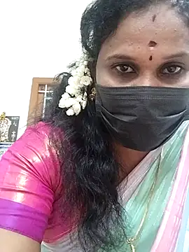 Snapshot of Tamil_Aathira chatting on March 4, 2025, 8:38 pm Tamil Aathira online show from March 4, 2025, 8:38 pm