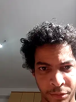 Snapshot of cingonduro chatting on January 29, 2025, 10:37 am cingonduro online show from January 29, 2025, 10:37 am