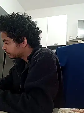 Snapshot of cingonduro chatting on March 2, 2025, 3:59 pm cingonduro online show from March 2, 2025, 3:59 pm