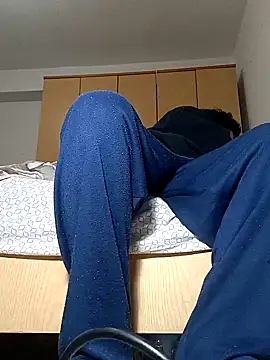 Snapshot of cingonduro chatting on March 7, 2025, 7:05 pm cingonduro online show from March 7, 2025, 7:05 pm