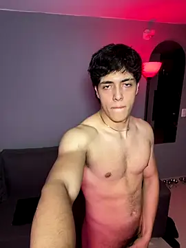 Snapshot of max_ryderr chatting on October 29, 2025, 6:59 am max ryderr online show from October 29, 2025, 6:59 am