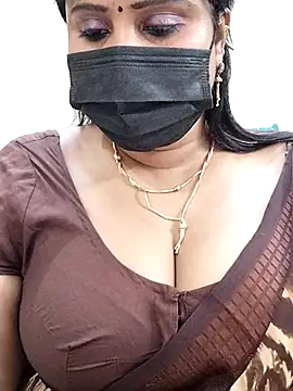 Snapshot of Queenflowerr chatting on March 16, 2025, 2:00 pm Queenflowerr online show from March 16, 2025, 2:00 pm