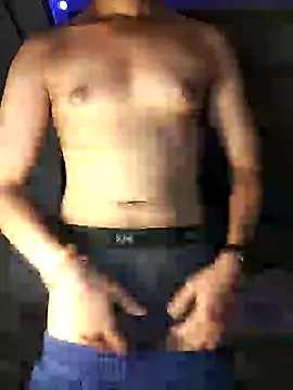 Snapshot of fit_boyxx chatting on September 10, 2025, 9:15 pm fit boyxx online show from September 10, 2025, 9:15 pm