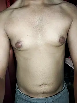 Snapshot of fit_boyxx chatting on October 1, 2025, 11:55 pm fit boyxx online show from October 1, 2025, 11:55 pm