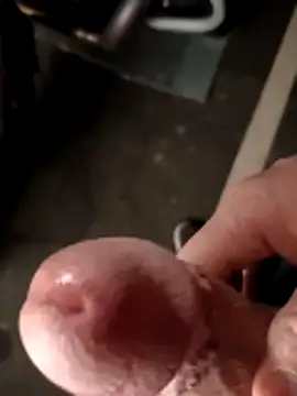 Snapshot of garibaldi1974 chatting on November 9, 2025, 12:25 pm garibaldi1974 online show from November 9, 2025, 12:25 pm