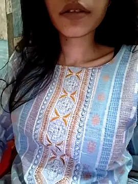 cute IndianBabe online show from October 4, 2025, 12:25 pm