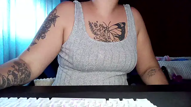 Snapshot of bunnyfox420 chatting on September 27, 2025, 2:11 pm bunnyfox420 online show from September 27, 2025, 2:11 pm