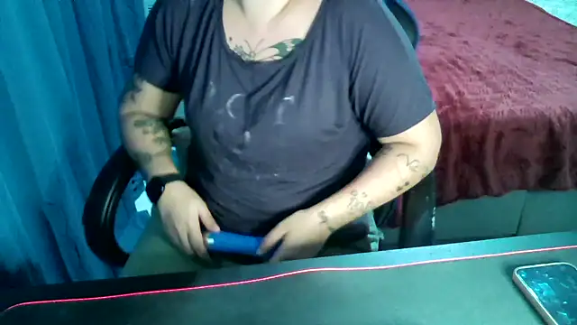 Snapshot of bunnyfox420 chatting on October 19, 2025, 7:14 pm bunnyfox420 online show from October 19, 2025, 7:14 pm