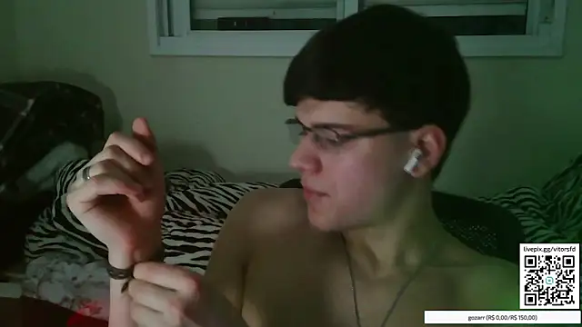 Snapshot of vitorsafado19 chatting on October 16, 2025, 2:12 am vitorsafado19 online show from October 16, 2025, 2:12 am