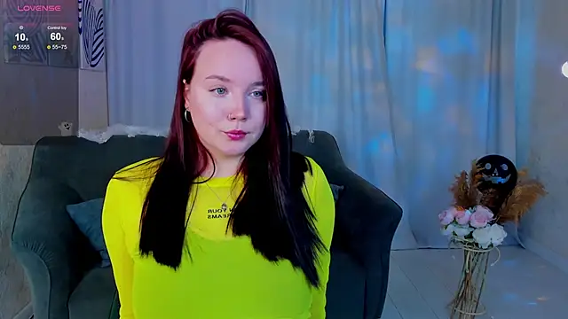 Snapshot of maya_suun chatting on November 1, 2025, 2:24 am maya suun online show from November 1, 2025, 2:24 am