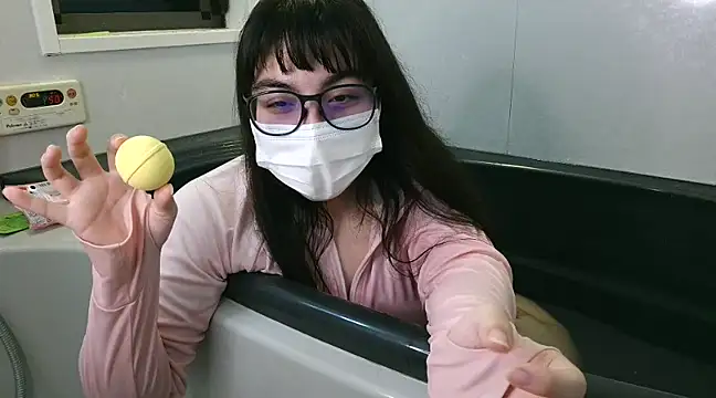 Snapshot of Sisi_cute chatting on February 10, 2025, 2:37 pm Sisi cute online show from February 10, 2025, 2:37 pm