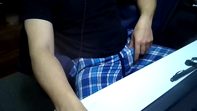 Snapshot of pandaexplorador chatting on February 23, 2025, 9:00 am pandaexplorador online show from February 23, 2025, 9:00 am