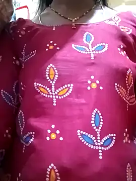 Snapshot of TeluguammayiMahi chatting on February 24, 2025, 11:32 am TeluguammayiMahi online show from February 24, 2025, 11:32 am