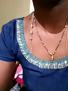 Snapshot of TeluguammayiMahi chatting on March 7, 2025, 12:01 pm TeluguammayiMahi online show from March 7, 2025, 12:01 pm