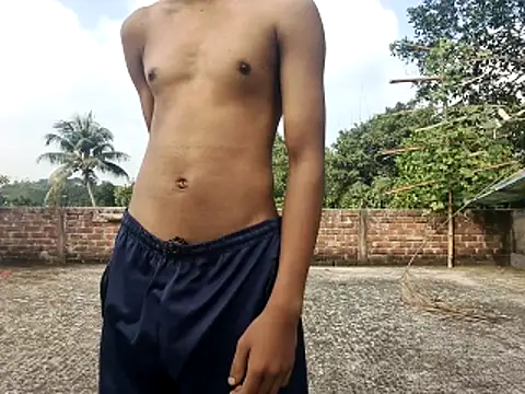 Snapshot of HomeCum chatting on November 8, 2025, 2:45 am HomeCum online show from November 8, 2025, 2:45 am