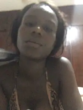 cutee2000 online show from February 21, 2025, 1:55 am