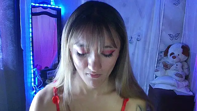 Snapshot of Lya1_ch chatting on October 2, 2025, 9:22 pm Lya1 ch online show from October 2, 2025, 9:22 pm