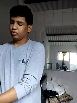 Snapshot of Santiago-Thompson chatting on February 13, 2025, 3:46 pm Santiago-Thompson online show from February 13, 2025, 3:46 pm