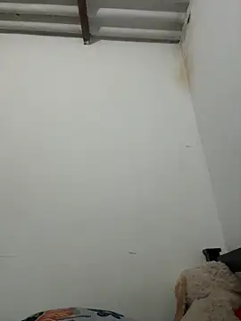 Snapshot of Santiago-Thompson chatting on November 3, 2025, 4:19 pm Santiago-Thompson online show from November 3, 2025, 4:19 pm