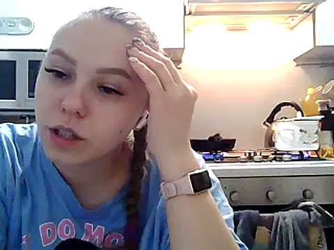 Snapshot of Misssweet_s chatting on January 27, 2025, 5:48 pm Misssweet s online show from January 27, 2025, 5:48 pm