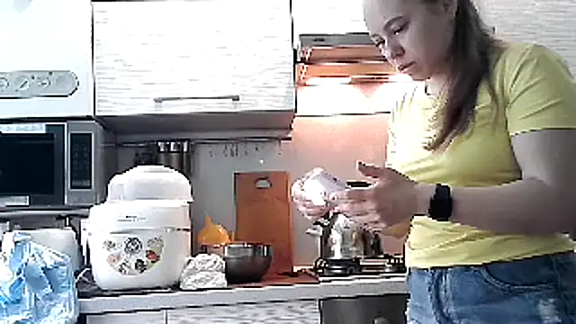 Snapshot of Misssweet_s chatting on March 1, 2025, 8:13 am Misssweet s online show from March 1, 2025, 8:13 am