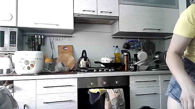 Snapshot of Misssweet_s chatting on March 7, 2025, 6:46 am Misssweet s online show from March 7, 2025, 6:46 am