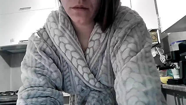 Snapshot of Misssweet_s chatting on September 28, 2025, 4:18 am Misssweet s online show from September 28, 2025, 4:18 am