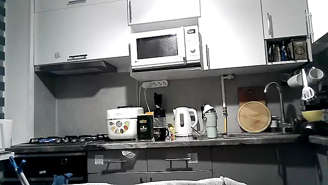 Snapshot of Misssweet_s chatting on October 8, 2025, 4:21 am Misssweet s online show from October 8, 2025, 4:21 am