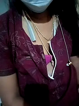 Snapshot of Tamil_roja17 chatting on February 23, 2025, 10:06 am Tamil roja17 online show from February 23, 2025, 10:06 am